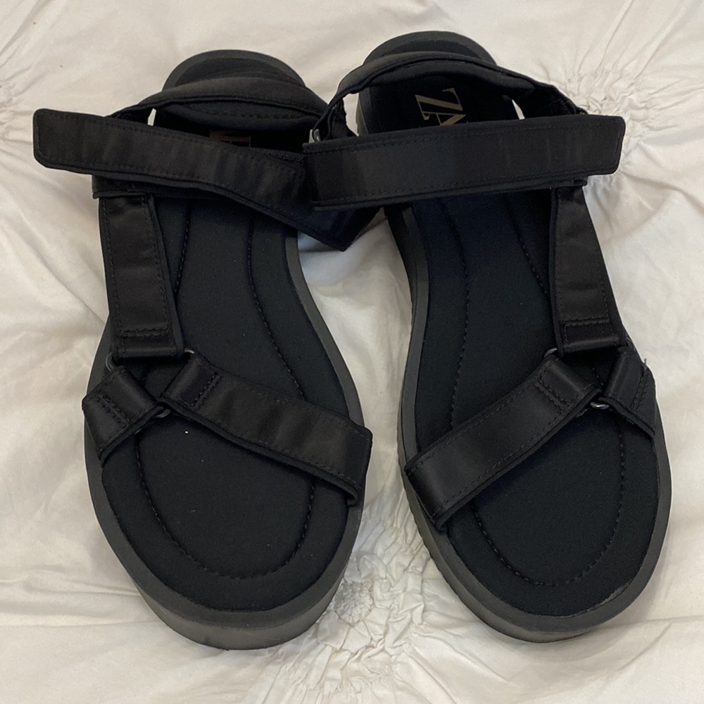 Nwto Zara Sandals View 2